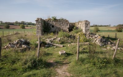 Terrain avec ruine cadastrée : que savoir avant d’acheter